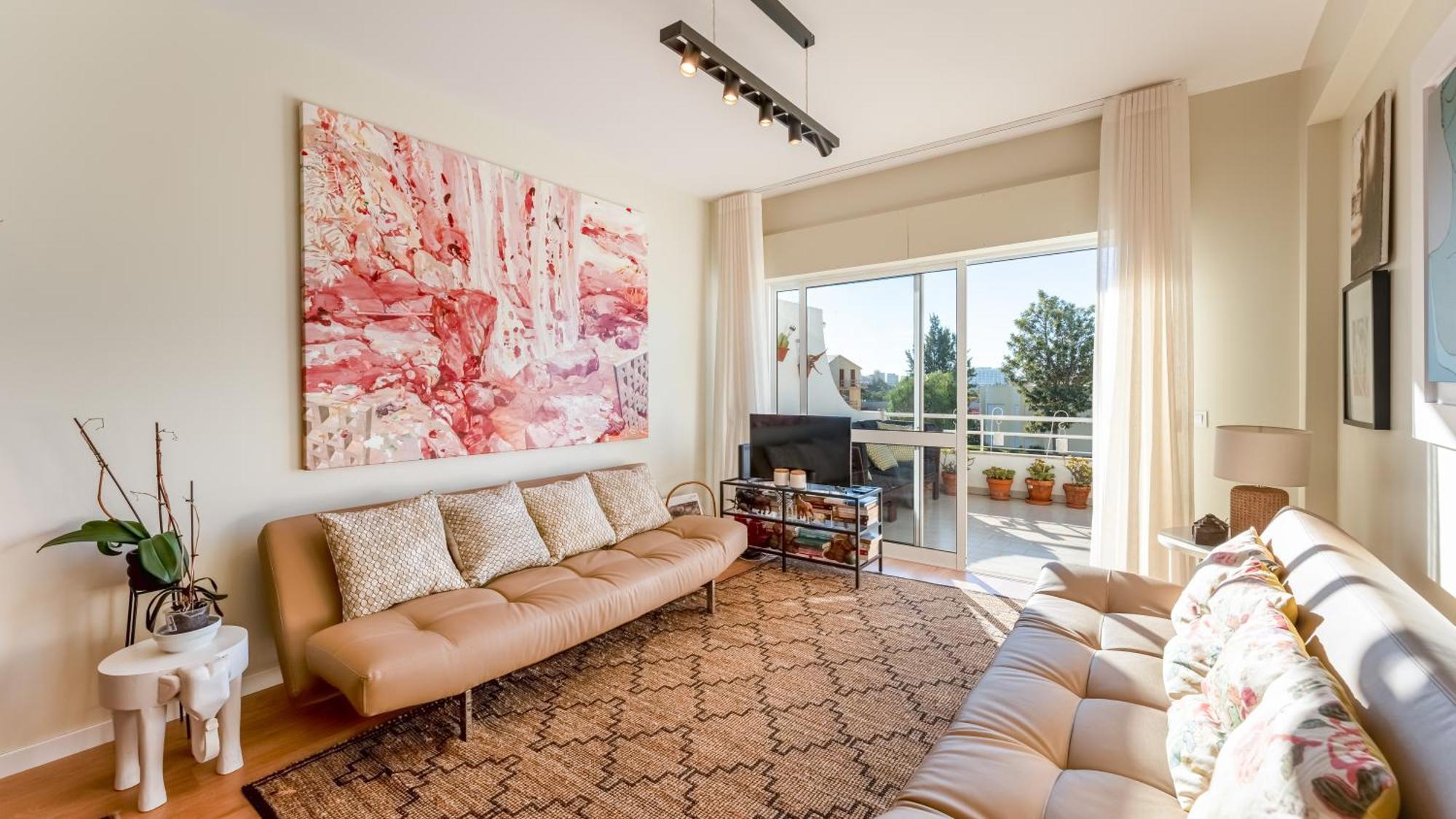 Design Floor With Balcony & Pool By Lovelystay Vilamoura