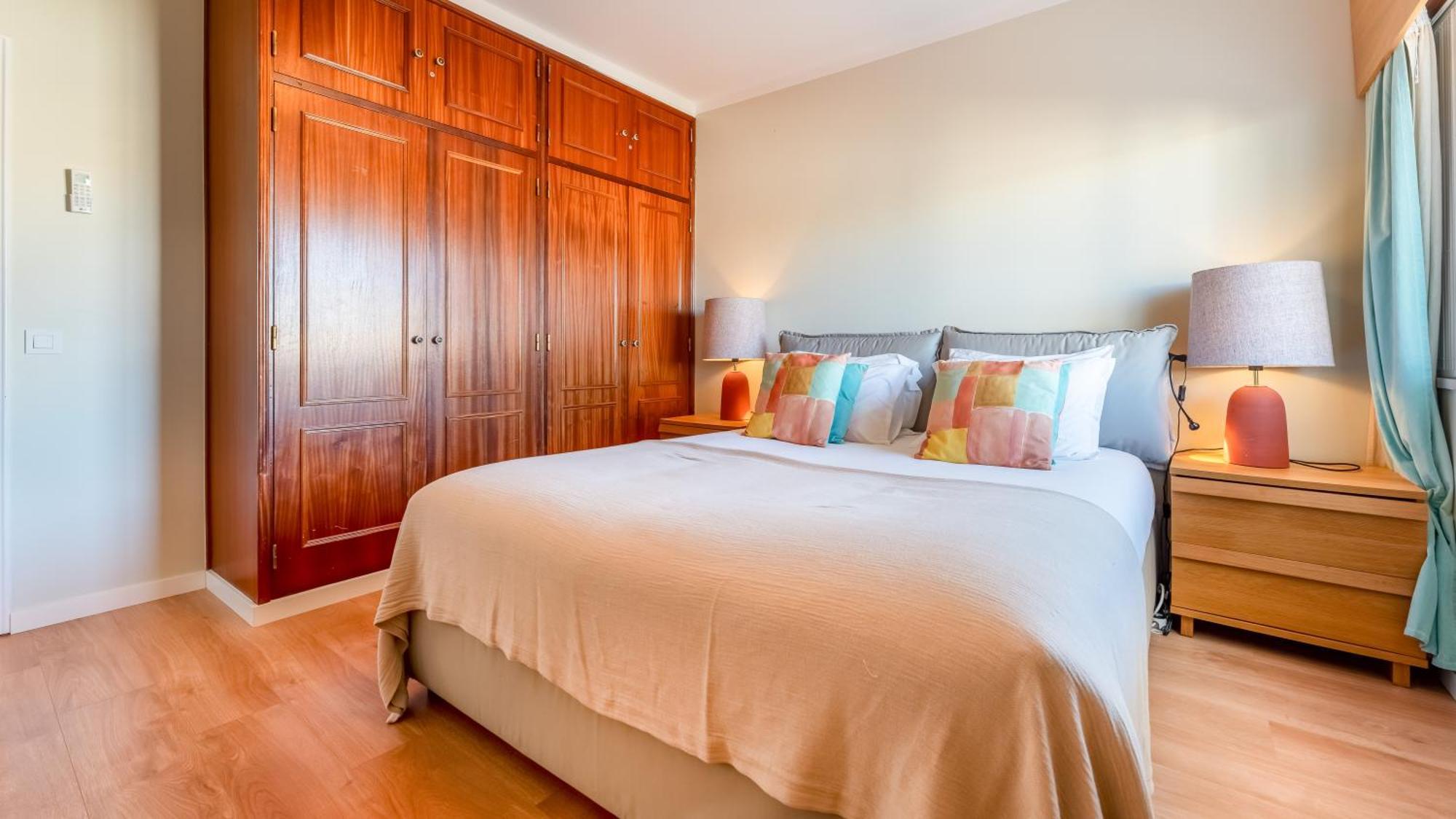 Design Floor With Balcony & Pool By Lovelystay * Vilamoura