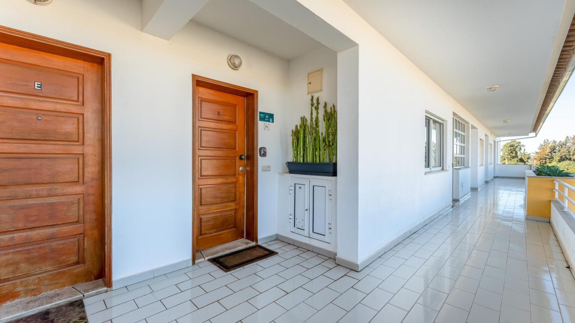 Apartment Design Floor With Balcony & Pool By Lovelystay Vilamoura