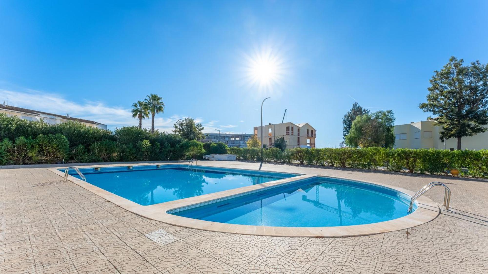 Apartment Design Floor With Balcony & Pool By Lovelystay